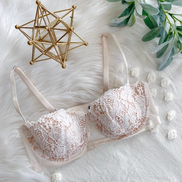 Victoria's Secret Other - VS White + Nude Lace “Very Sexy” Bra